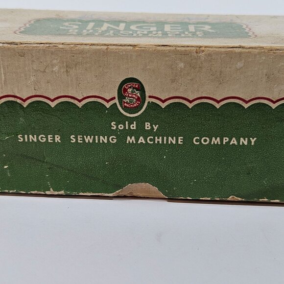 Singer USA Vintage Buttonhole Attachment 121795 Sewing Machine Accessory & Box - Picture 10 of 14
